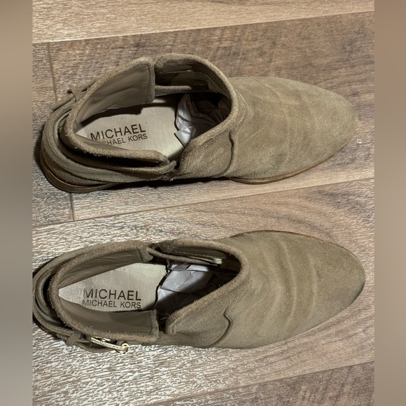 Michael Kors Salem Suede Ankle Bootie - Picture 8 of 12